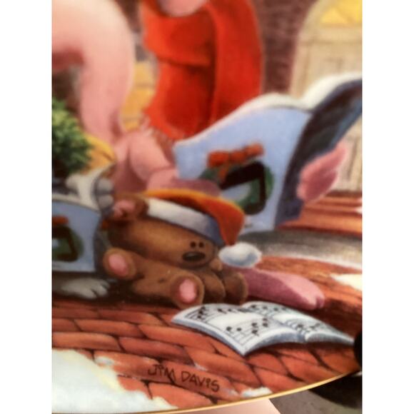 Danbury Mint Sounds of Christmas Jim Davis Garfields Christmas Decorative Plate - Picture 4 of 9